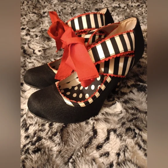 Retro Vegan Stripe Mary Jane Heels Women's - Picture 4 of 16